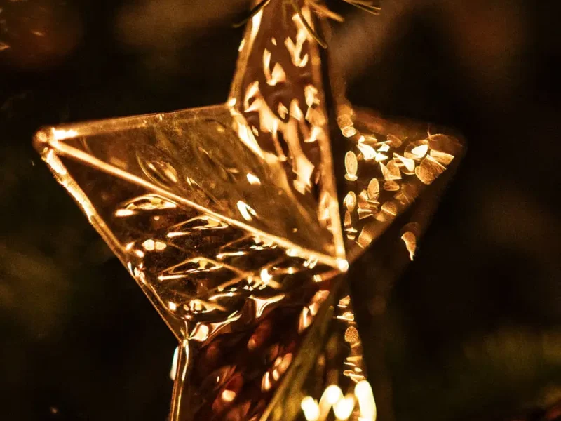 9 - CHRISTMAS_ENGEL_Enhanced-92
