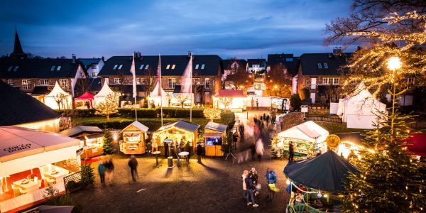Weihnachtsmarkt_Schloss_Miel_2019_Tag1_RGB-HQ-36