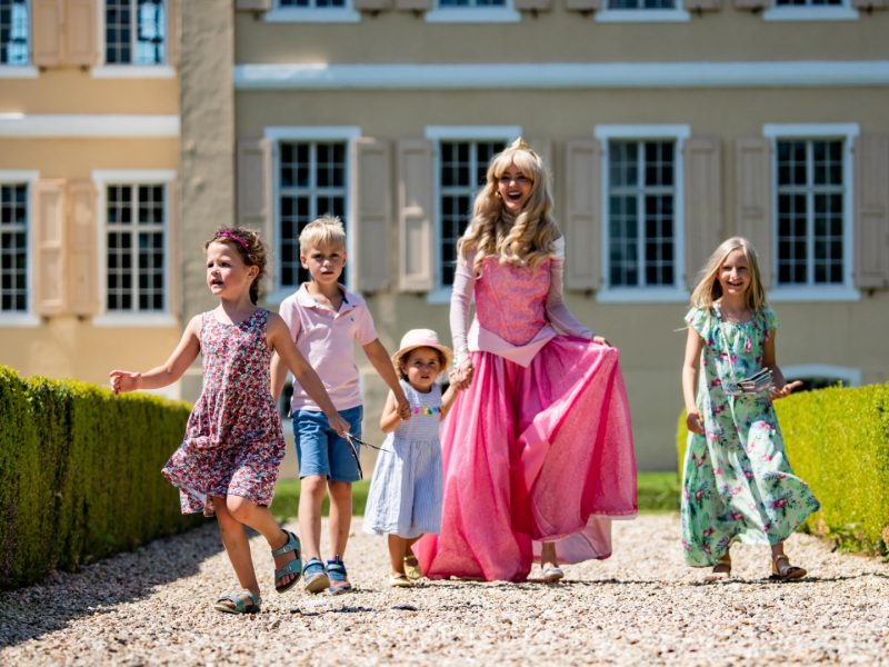 royal-sunday-chill-obstwiese-events-golf-club-schloss-miel-golfschule-pro-shop-restaurant-golf-lernen-swisttal-koeln-bonn-2022-10